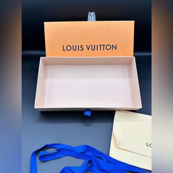 Vintage Louis Vuitton Gold Letter Empty Drawer Style Box, Dust Bag and Ribbon - Picture 2 of 12